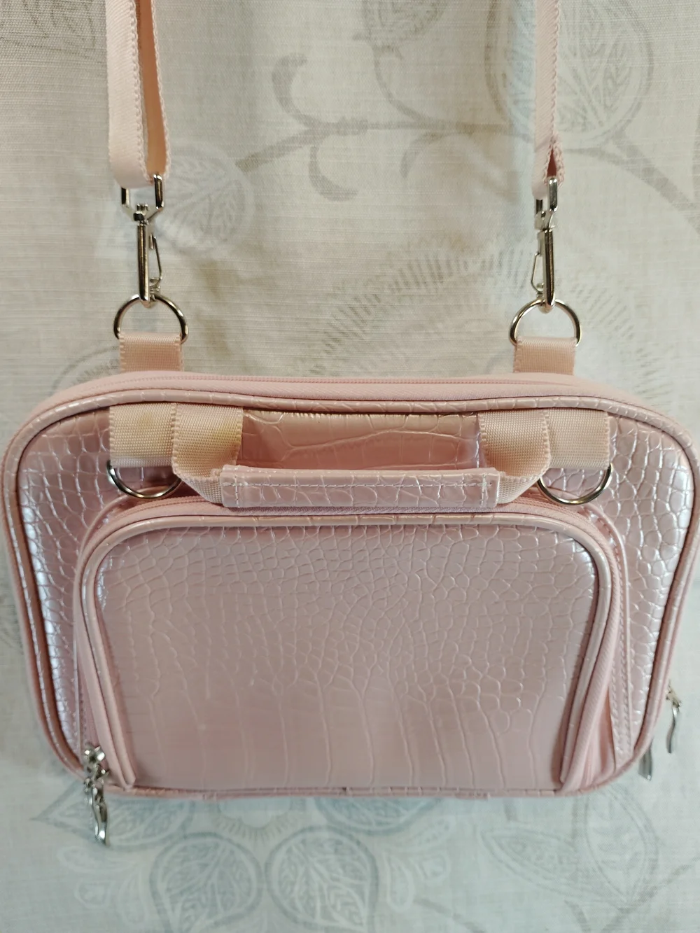 Casecrown Pink Croc Embossed Laptop/Crossbody Shoulder Bag